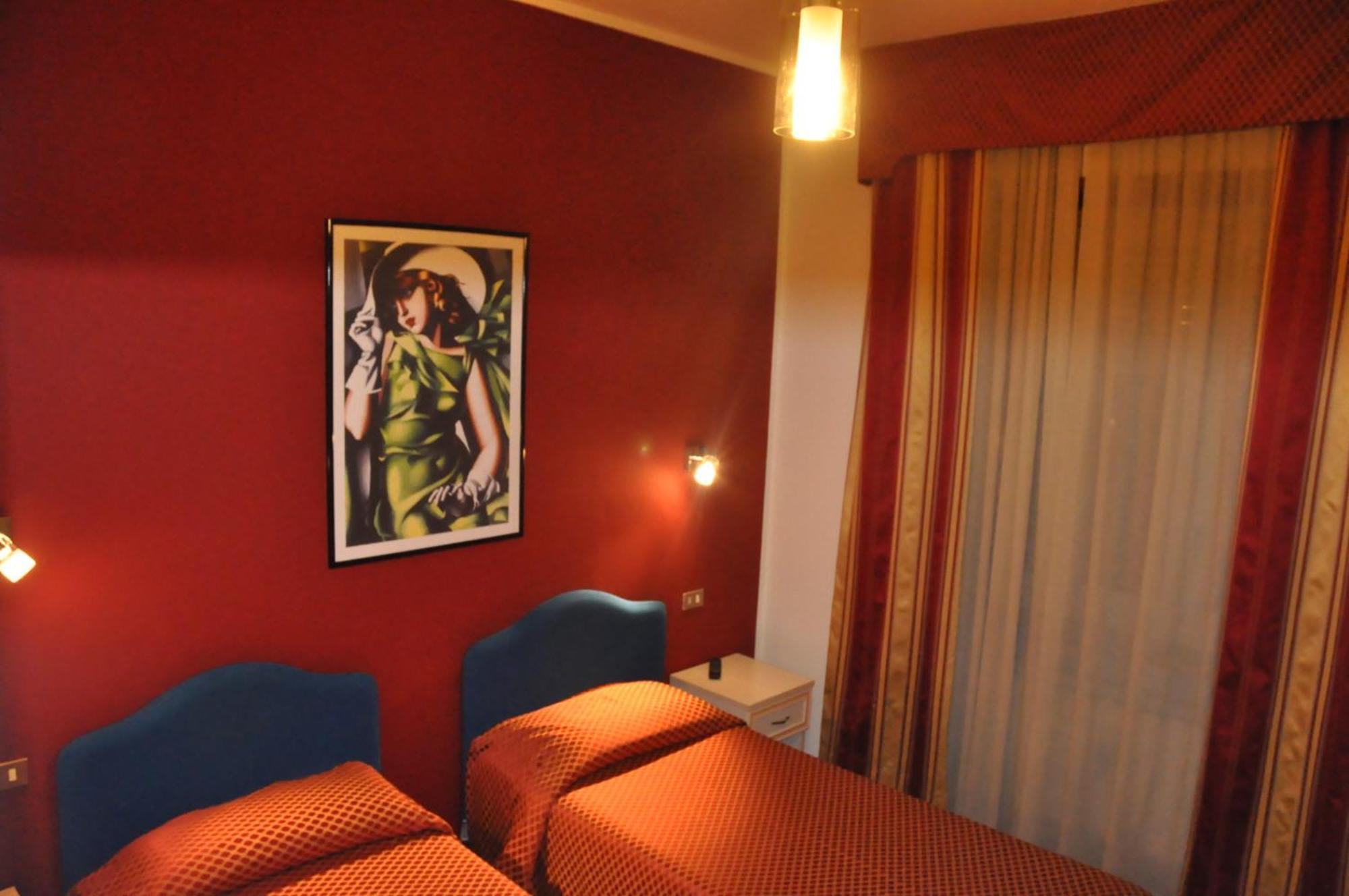 Hotel Vittoriano Turin Exterior photo
