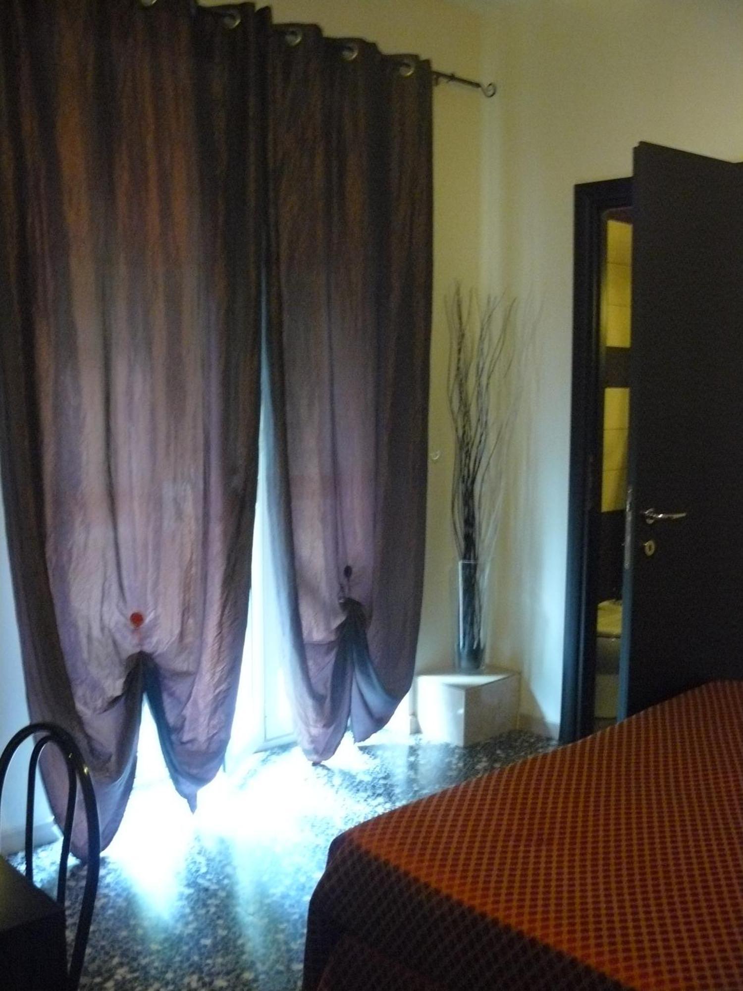 Hotel Vittoriano Turin Exterior photo