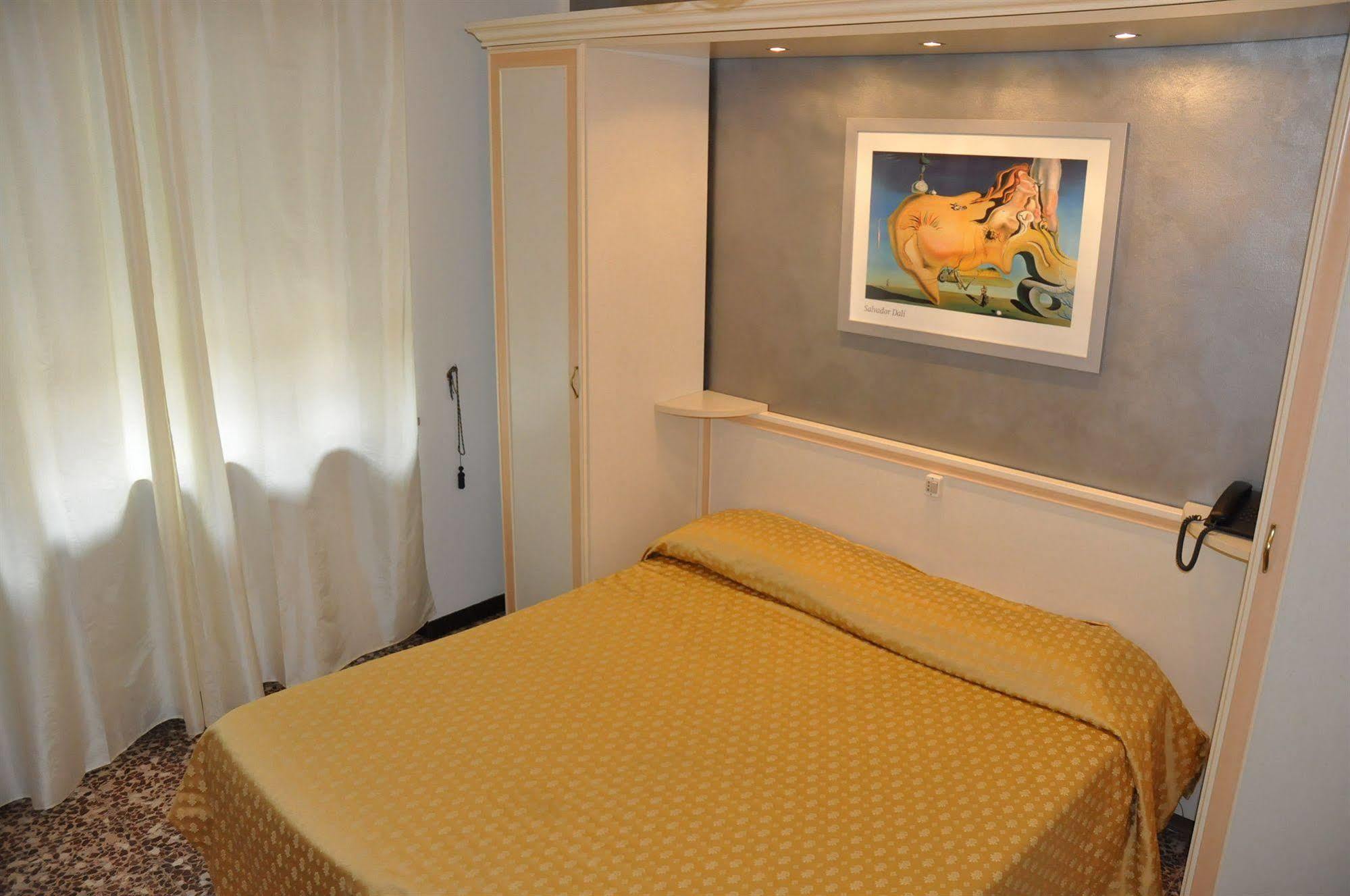 Hotel Vittoriano Turin Exterior photo